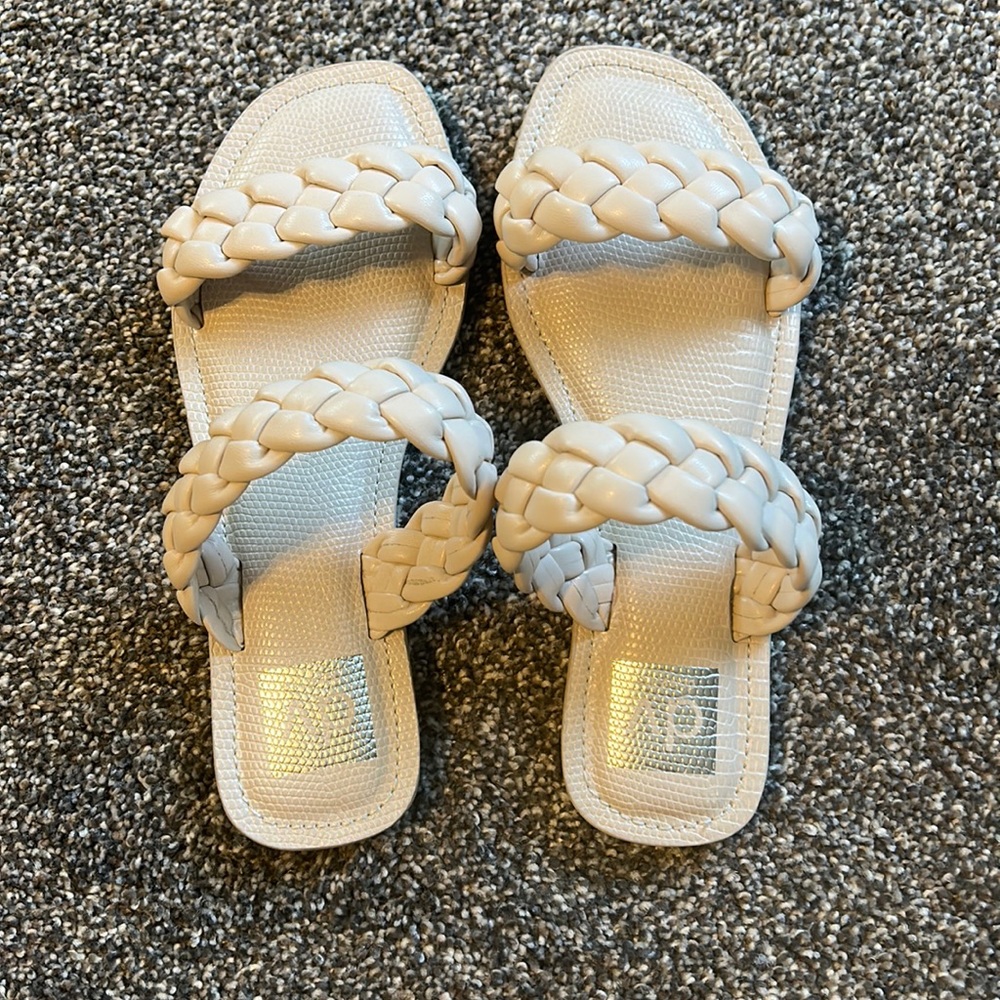 DV Dolce Vita Ivory Off White Braided Strappy Sandals, Size 7